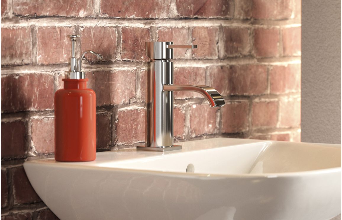 Forio Bath Filler - Chrome - Image 3