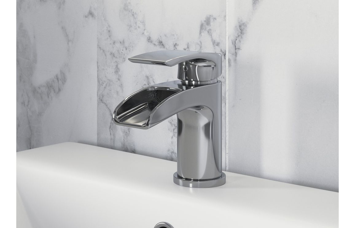 Triberg Bath Filler - Chrome - Image 3