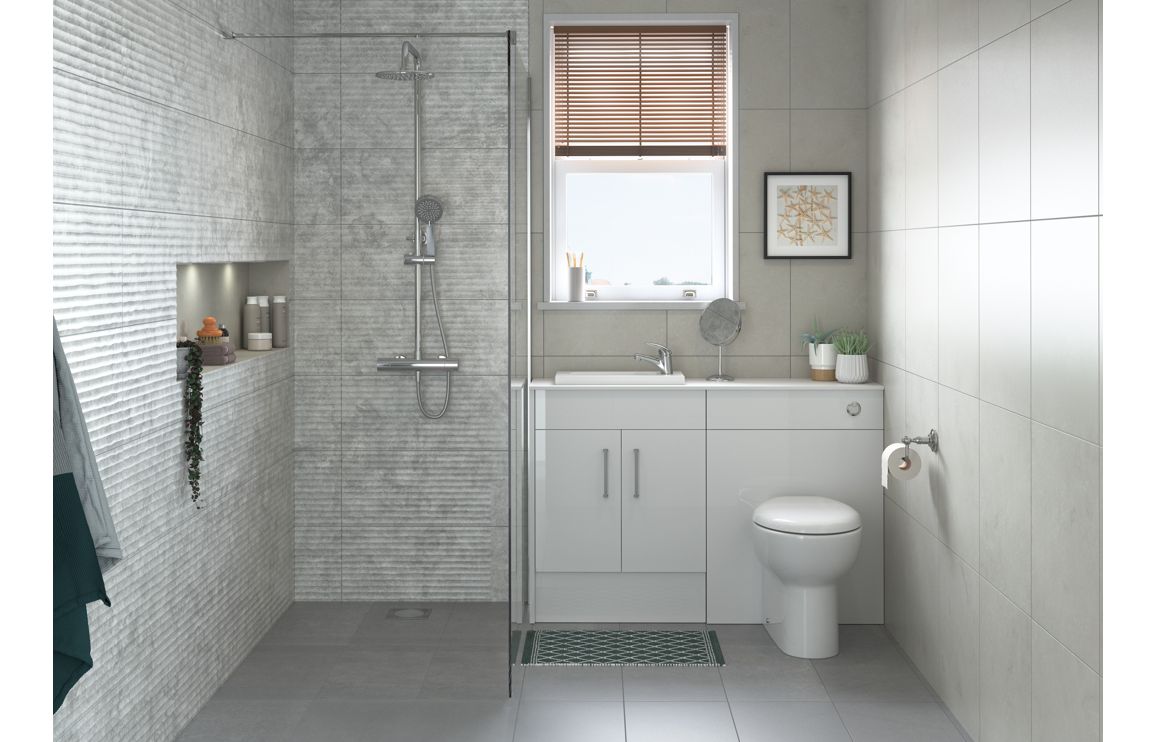 Merrick Back To Wall WC & Soft Close Seat - Image 3