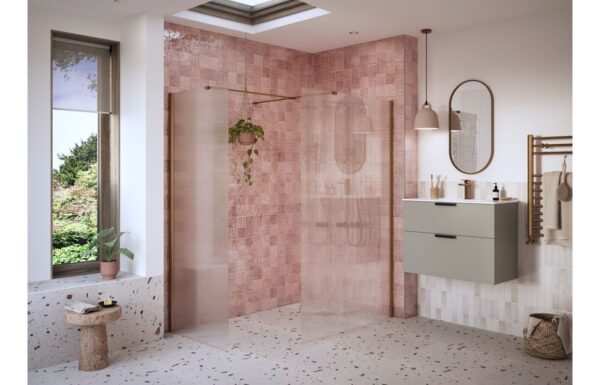 Luxe 900mm Fluted Wetroom Panel & Side Panel Arm - Brushed Bronze